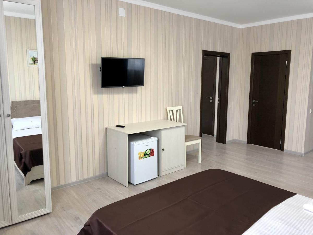 Hotel Mandarin Пицунда Екстериор снимка